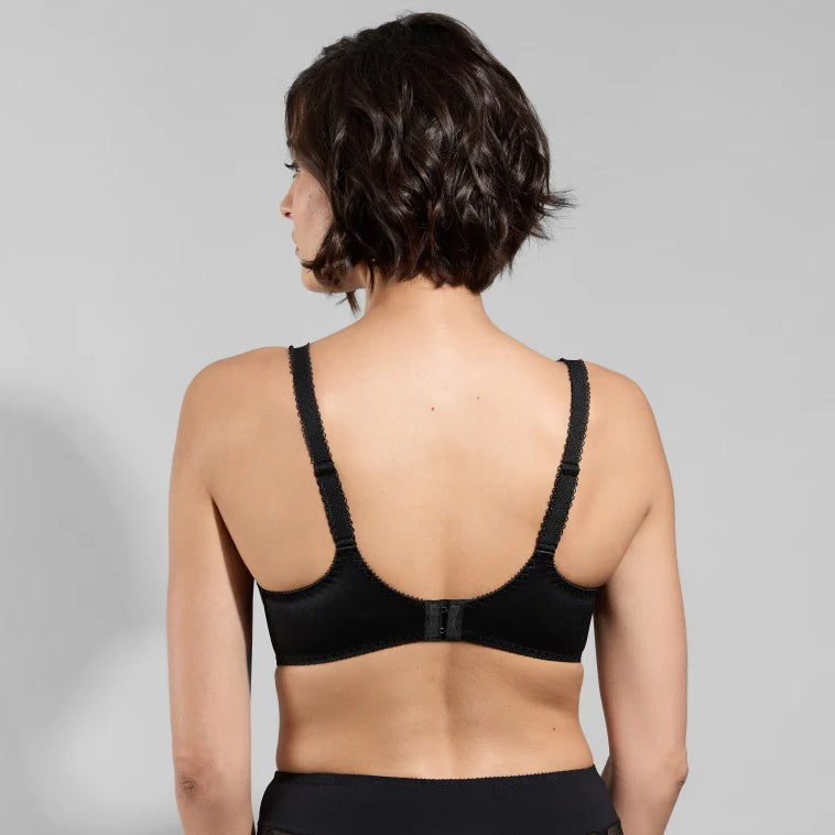 Leïa EM07224