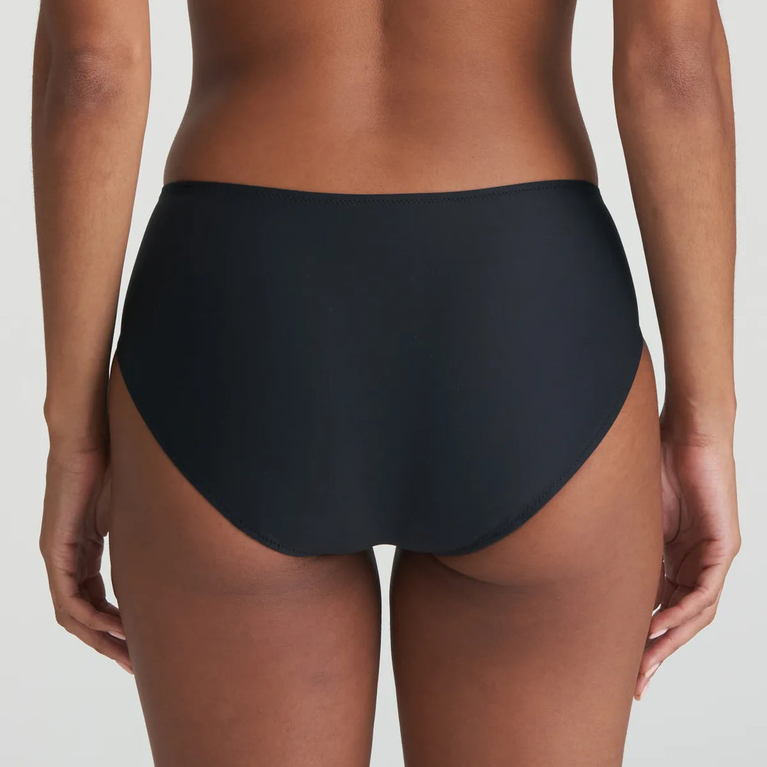 Tom 0520821 - Charcoal