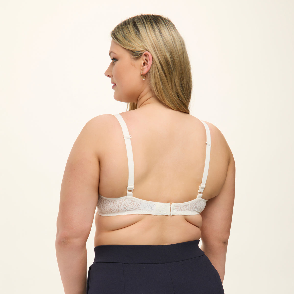 Halo Lace 851205 - Ivory