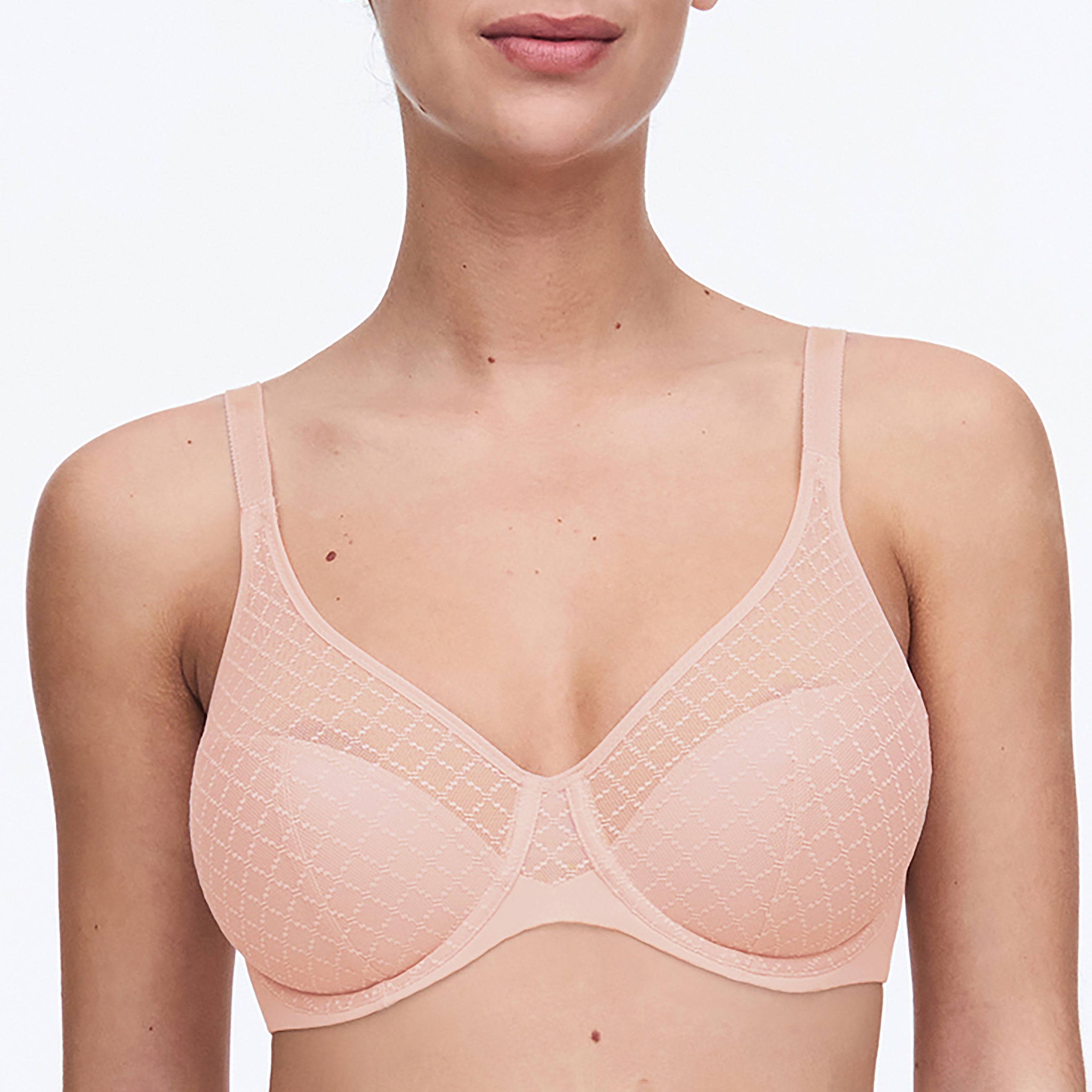 Norah Chic C16M1 0RG