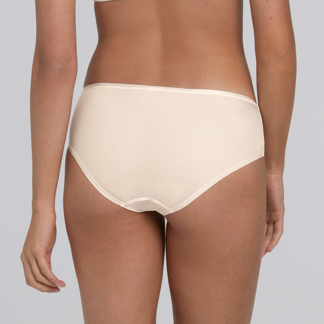 Colette 1349 612