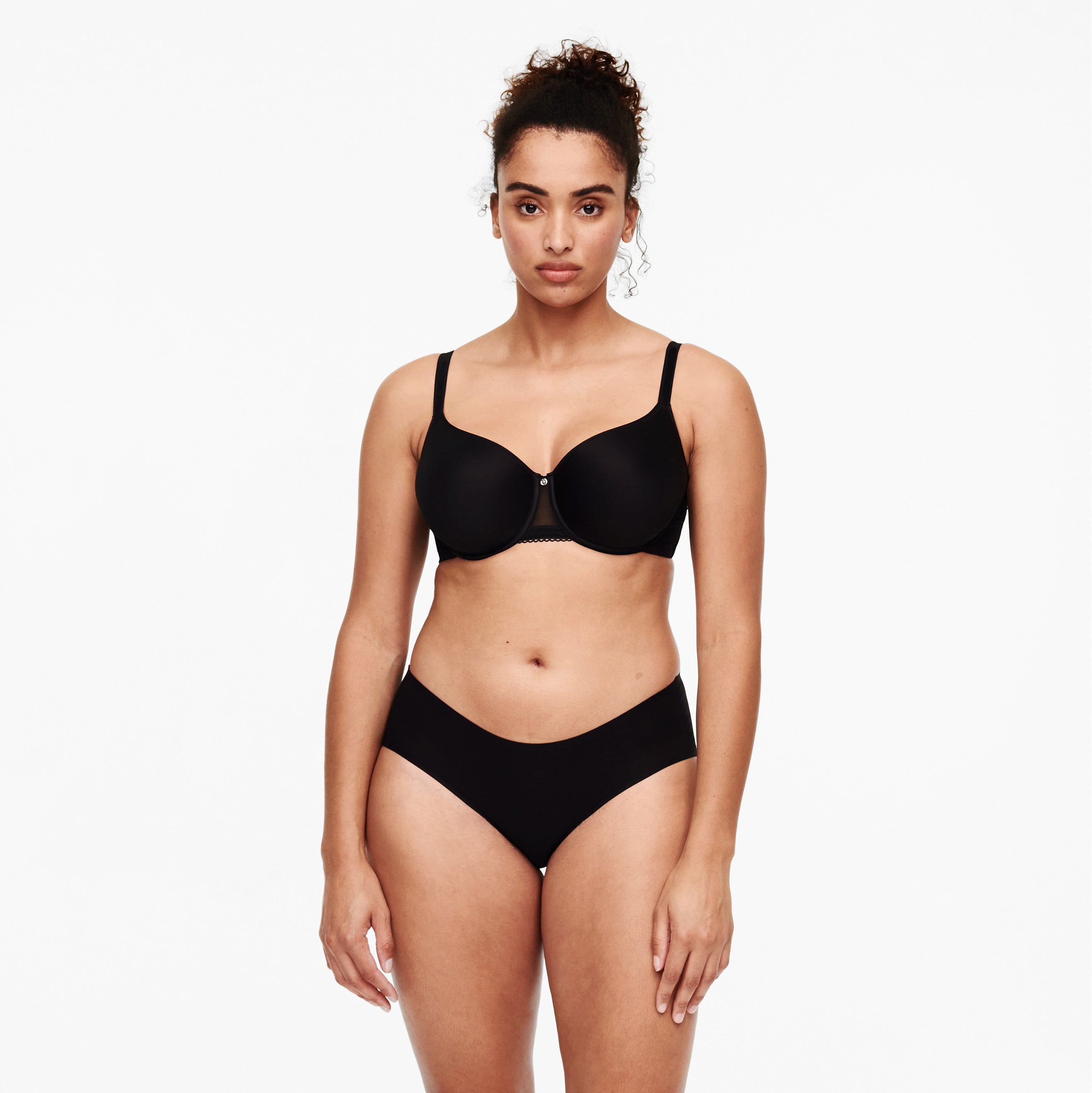 C Jolie C13B6 011