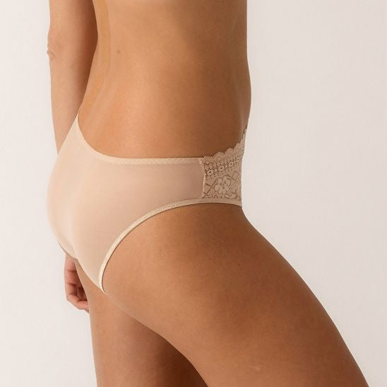 Melody 1386 - Caramel