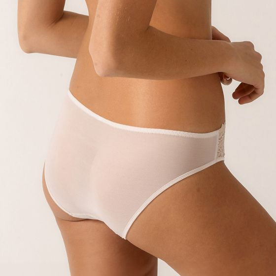 Melody 1386 - Gold