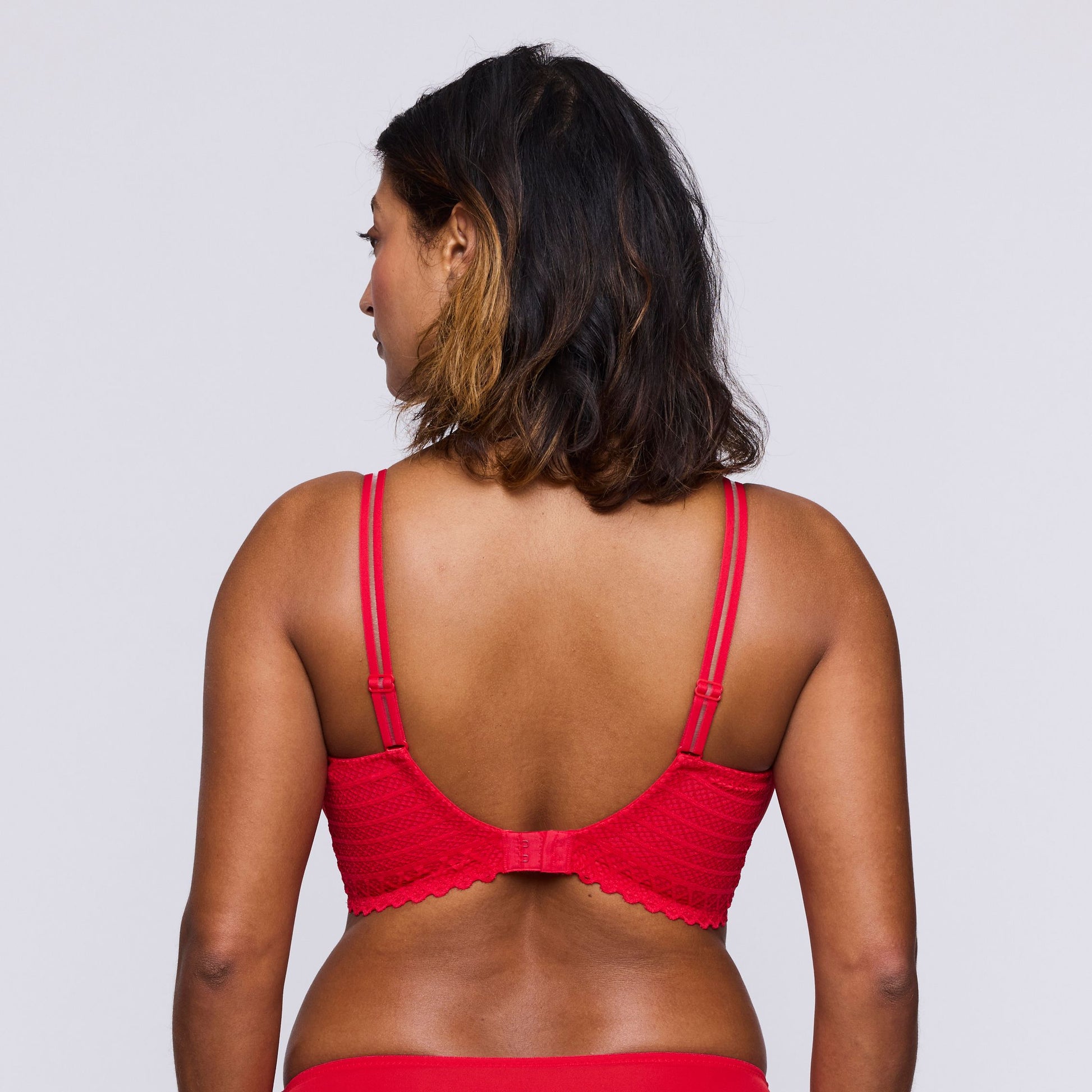 East End 0241932 - True Red