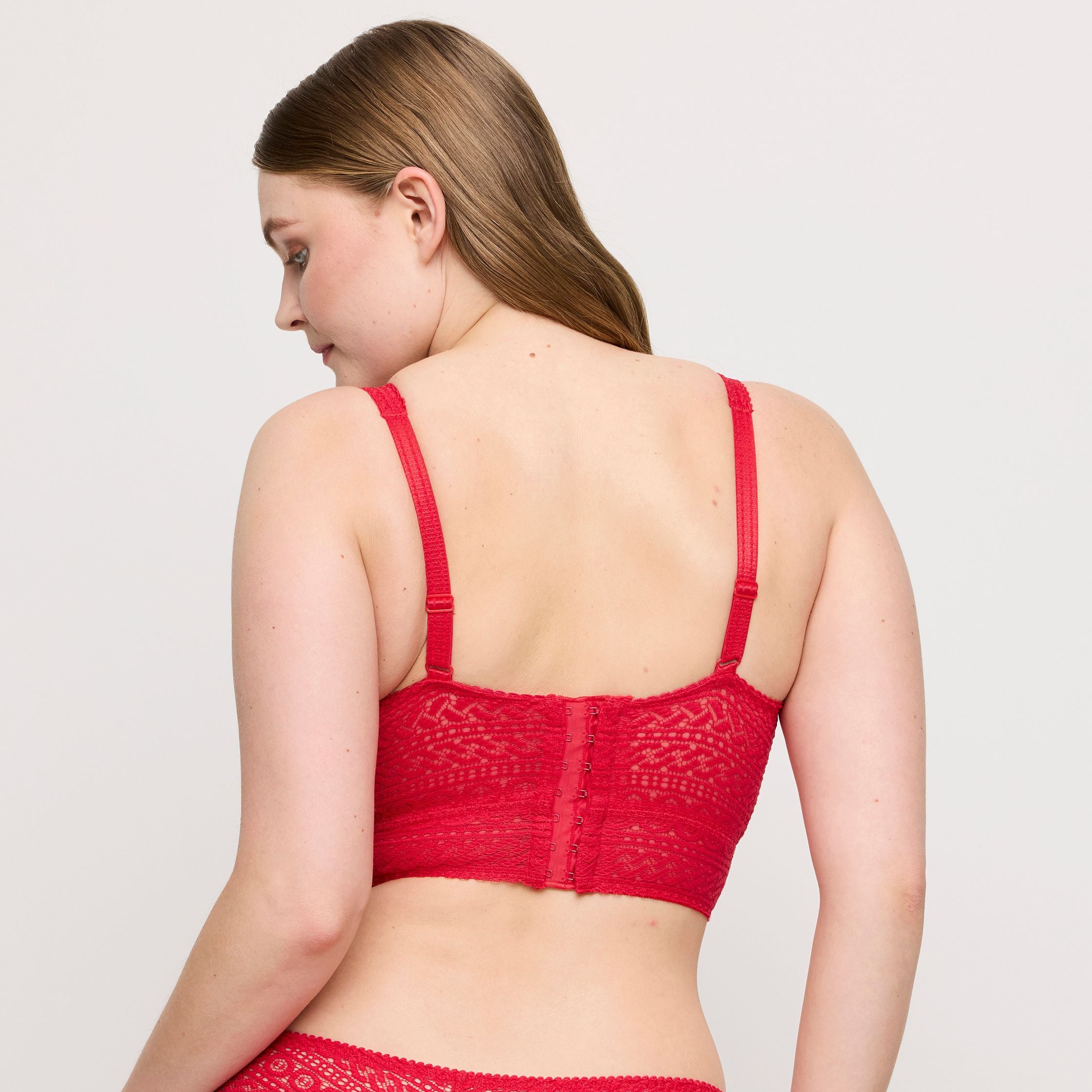 Montara 0163386 - True Red