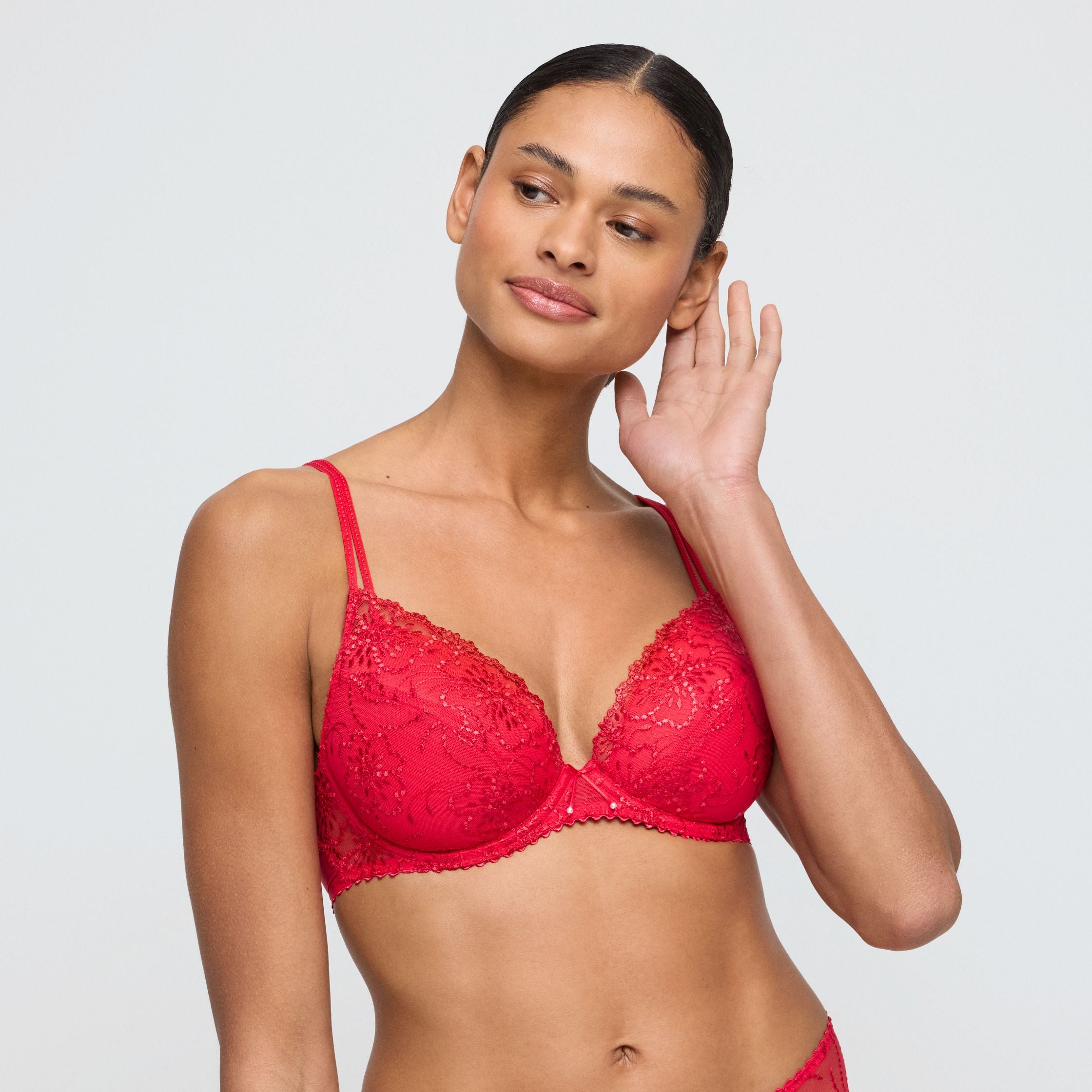 Jane 0101337 - True Red