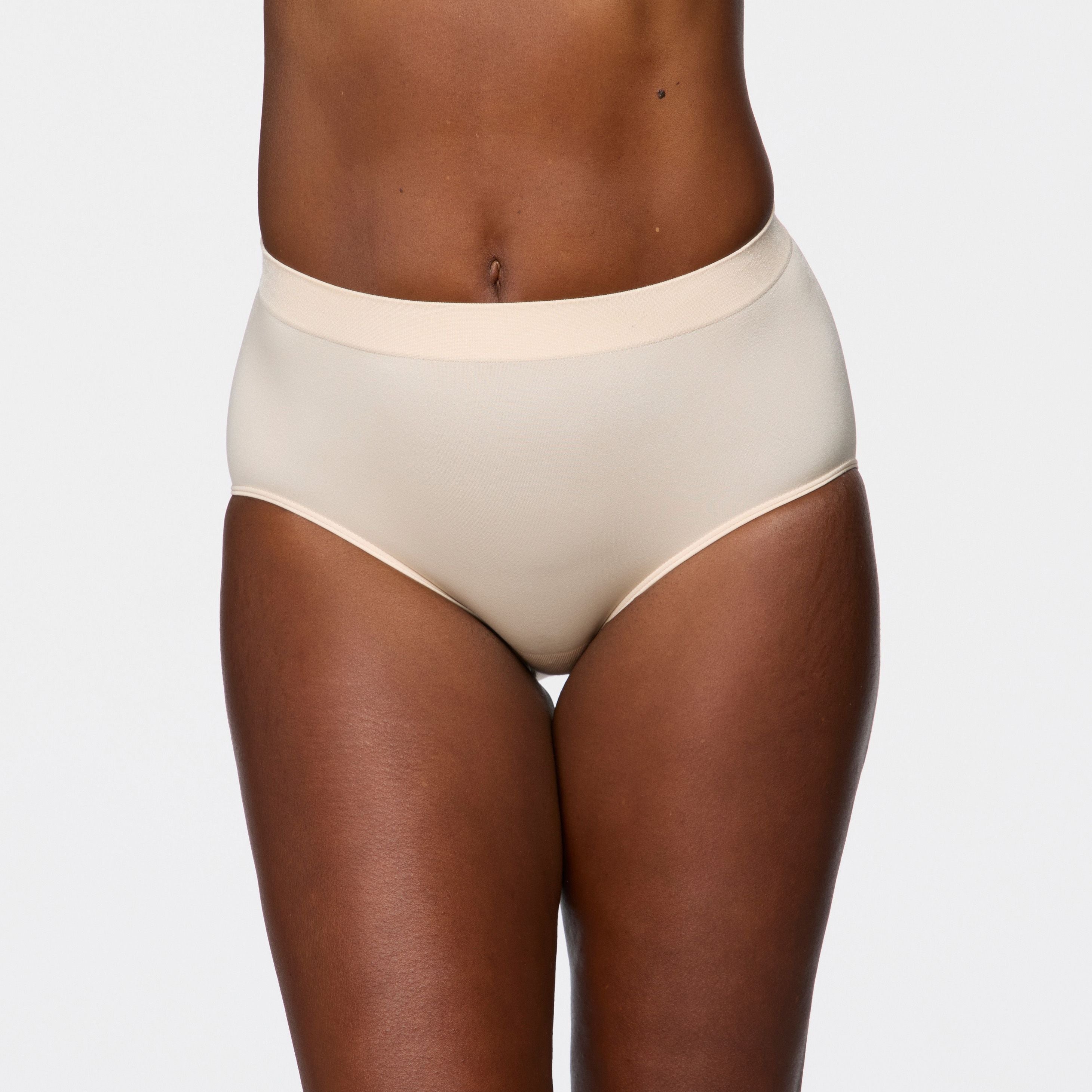 B Smooth 838175 - Sand