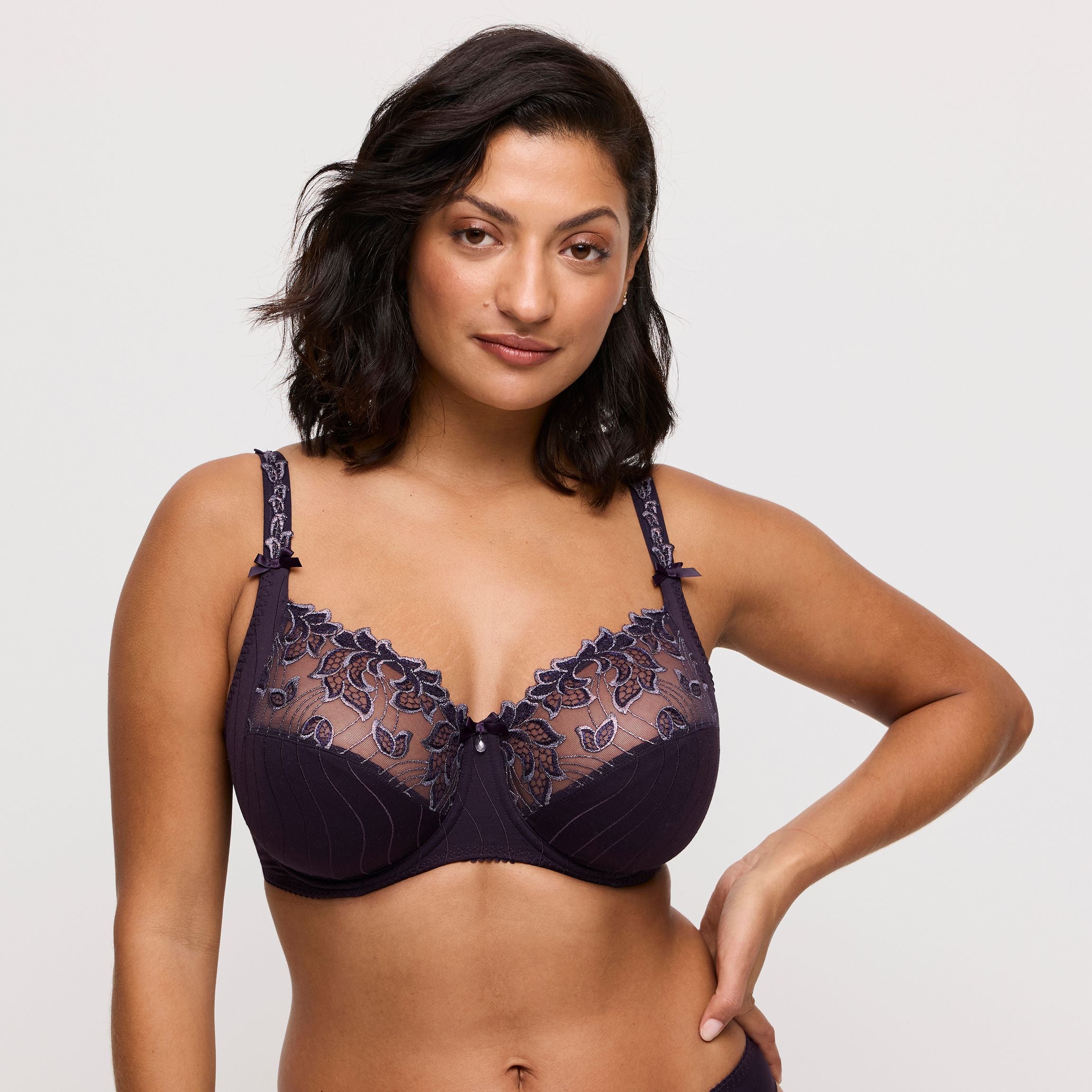 Deauville (F-J) 0161811 - Amethyst Gem