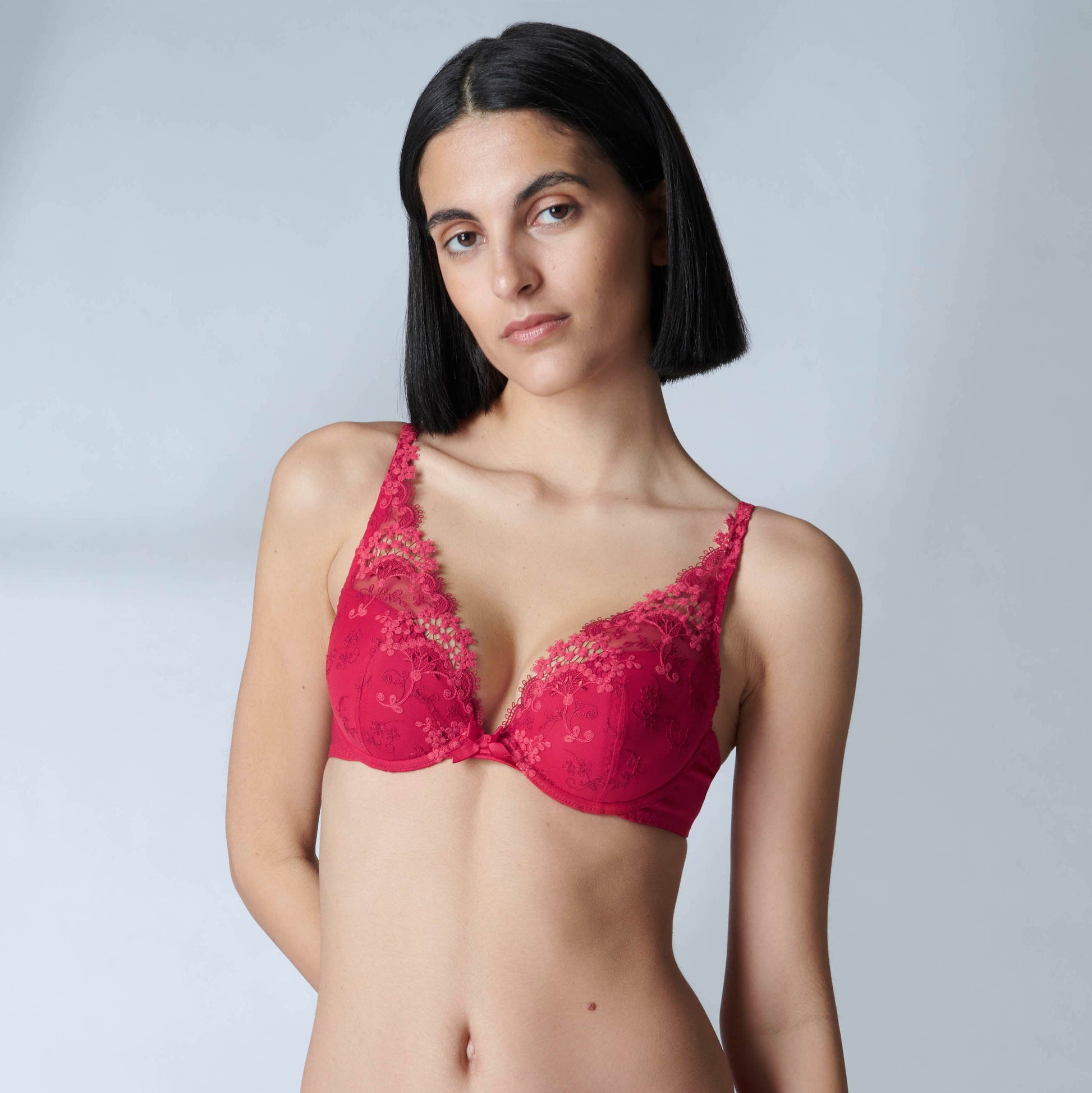 Wish 12B347 - Rubis