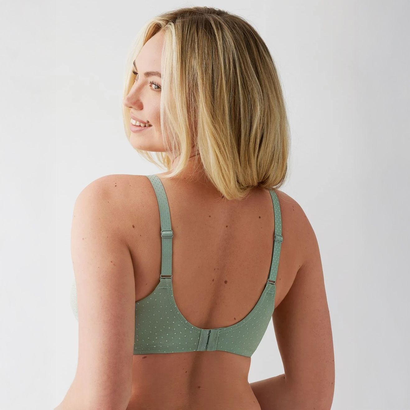 Back Appeal 855303 - Iceberg Green