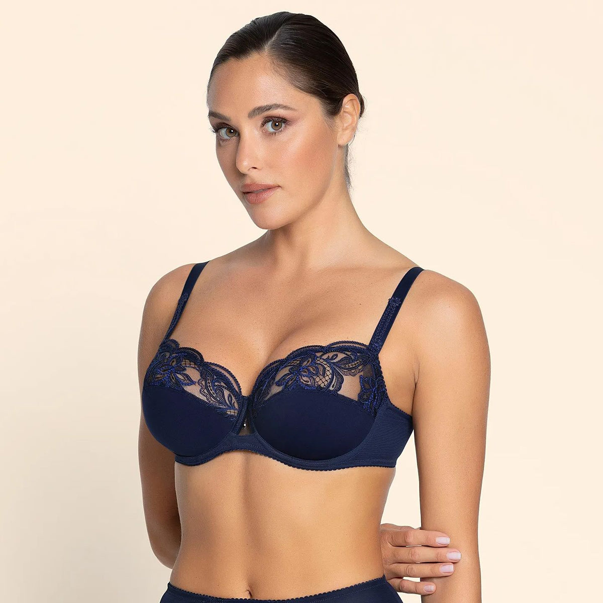 Éclat Couture BCJ3073 BN