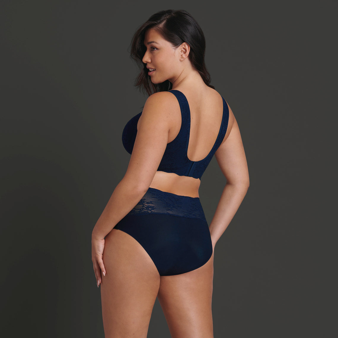 Essential Lace 1304
