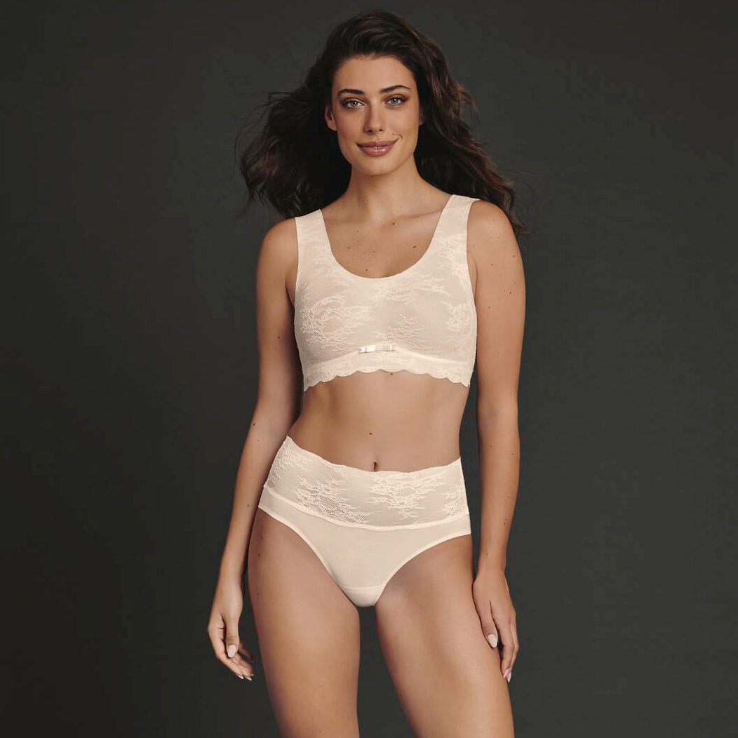 Essentials Lace 5400