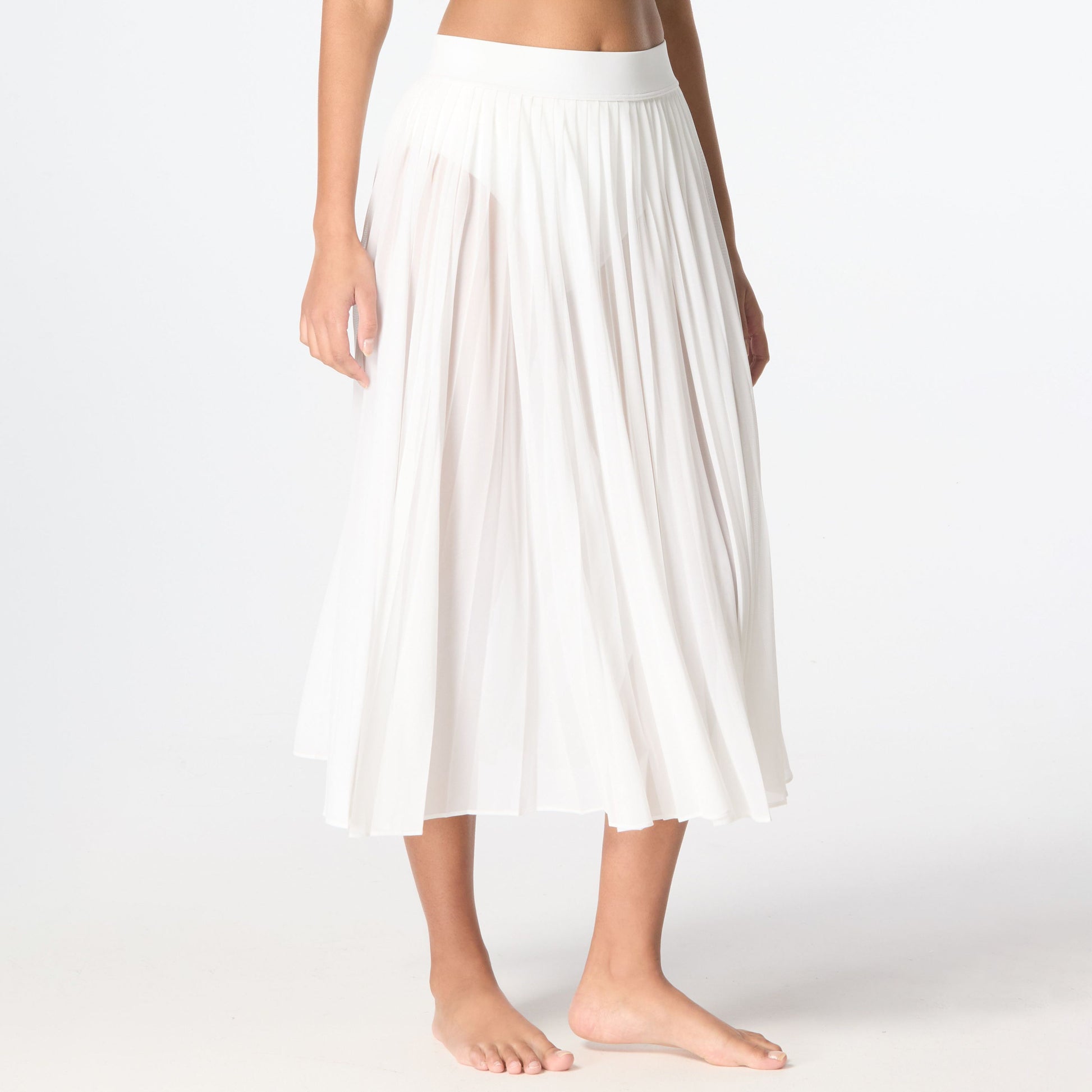 Carmen Marc Valvo Solids C10286 100