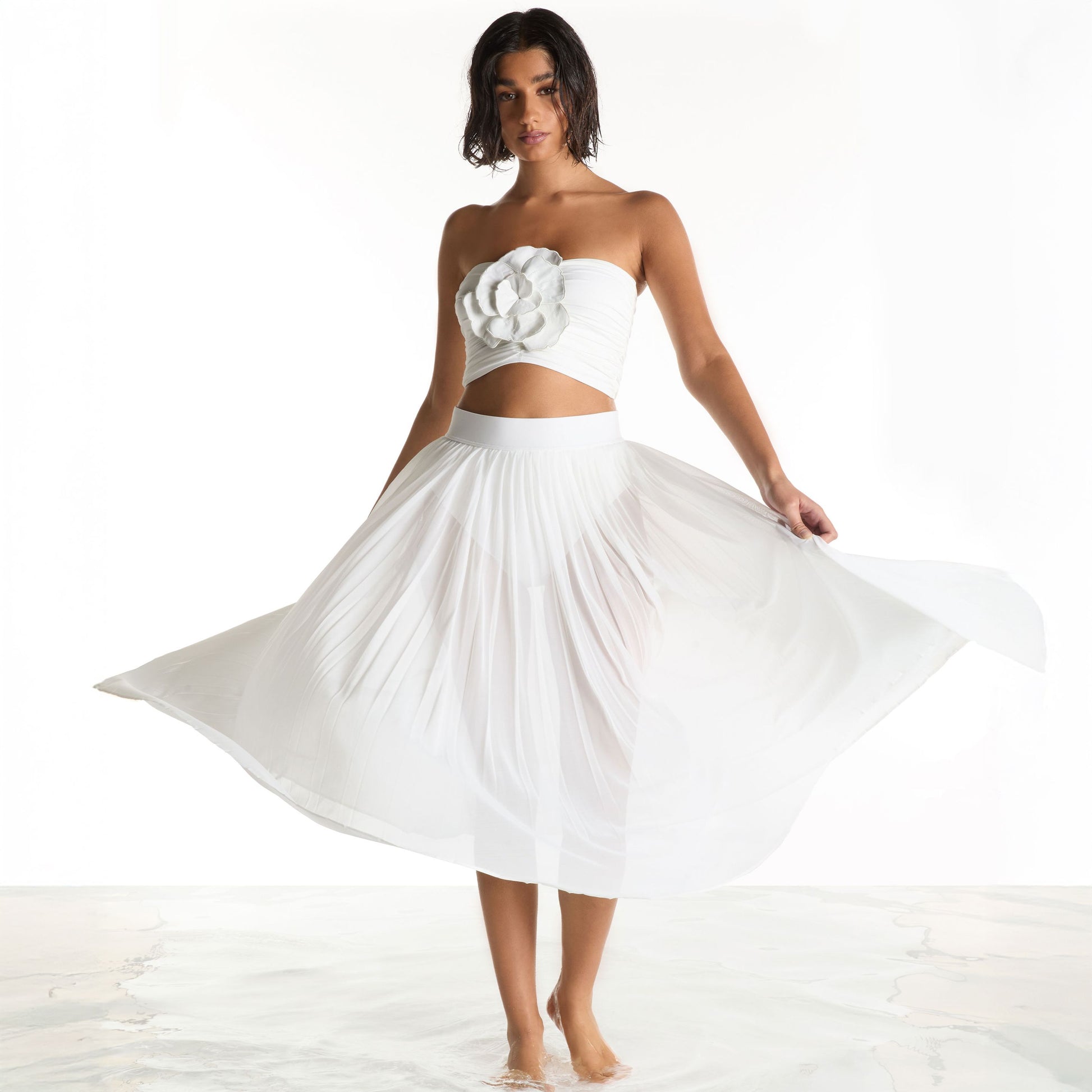 Carmen Marc Valvo Solids C10286 100