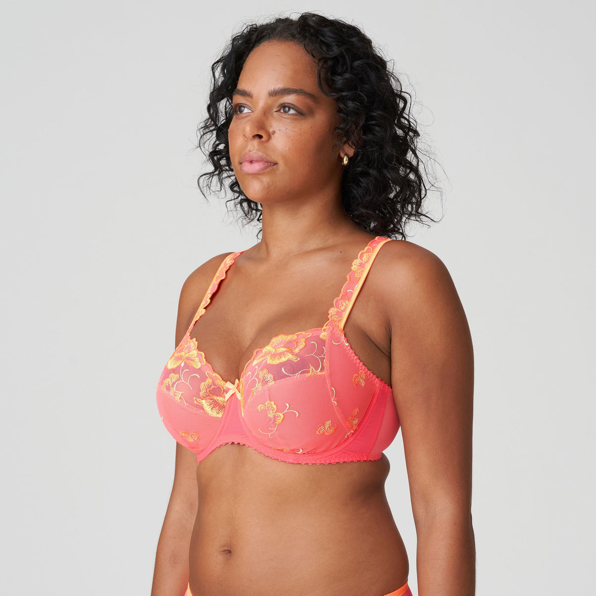 Devdaha 0163440 - Tropicana
