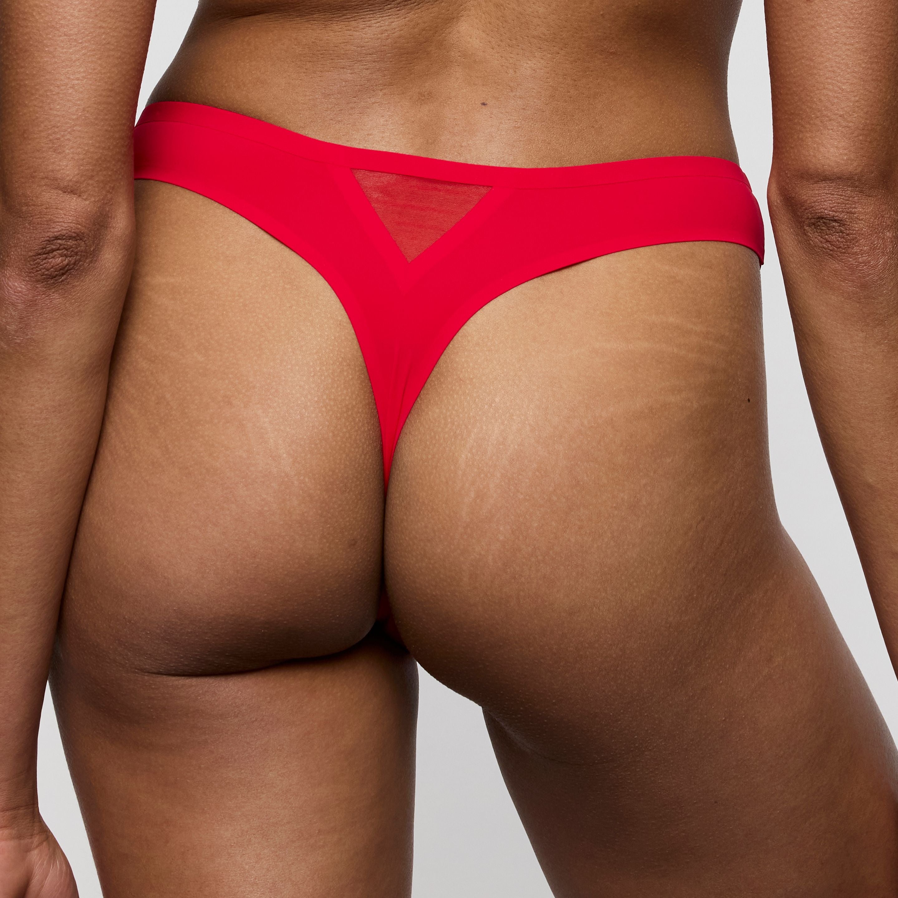 Louie 0622090 - True Red