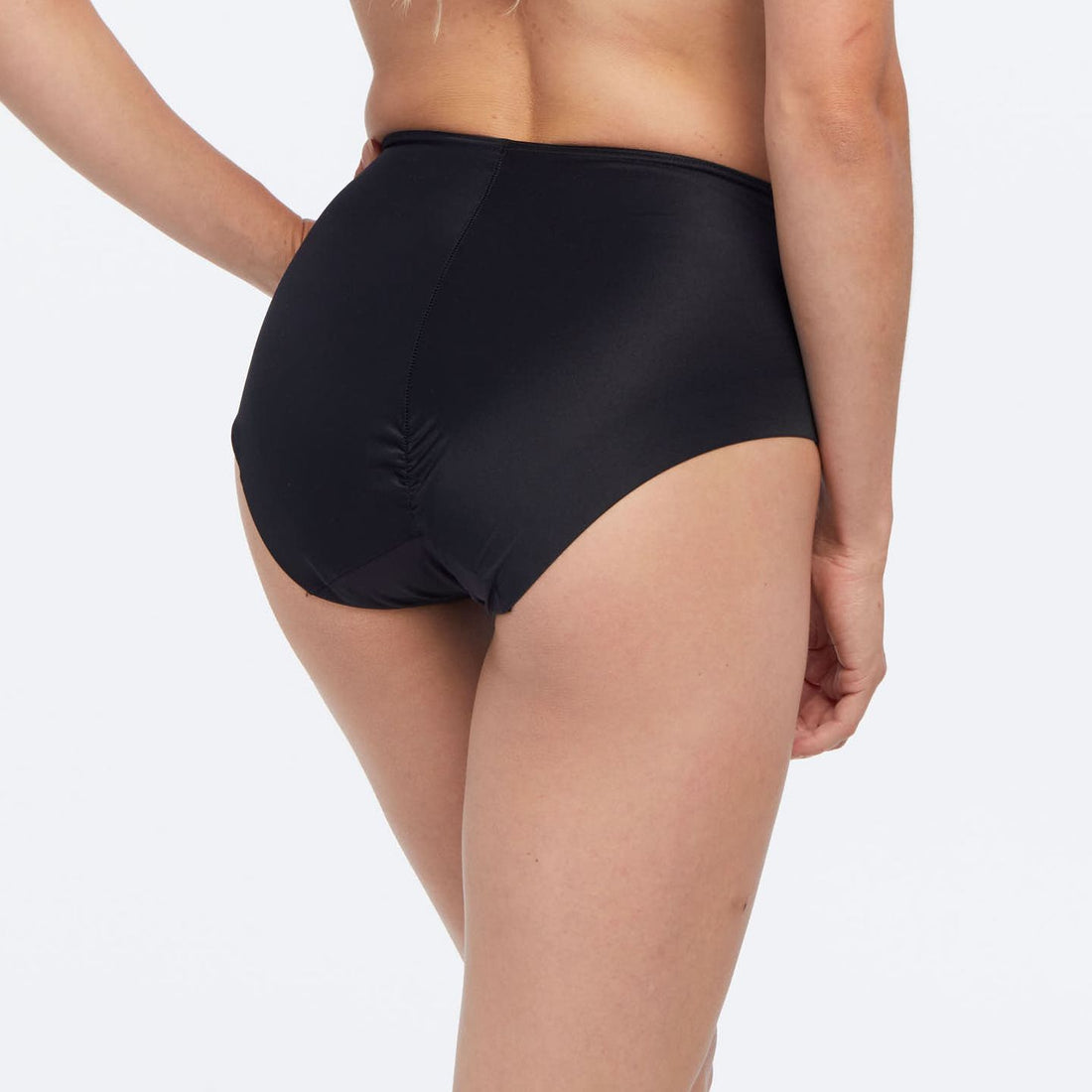 Perfect Curves Slip 1032067 616 A003707 - Noir