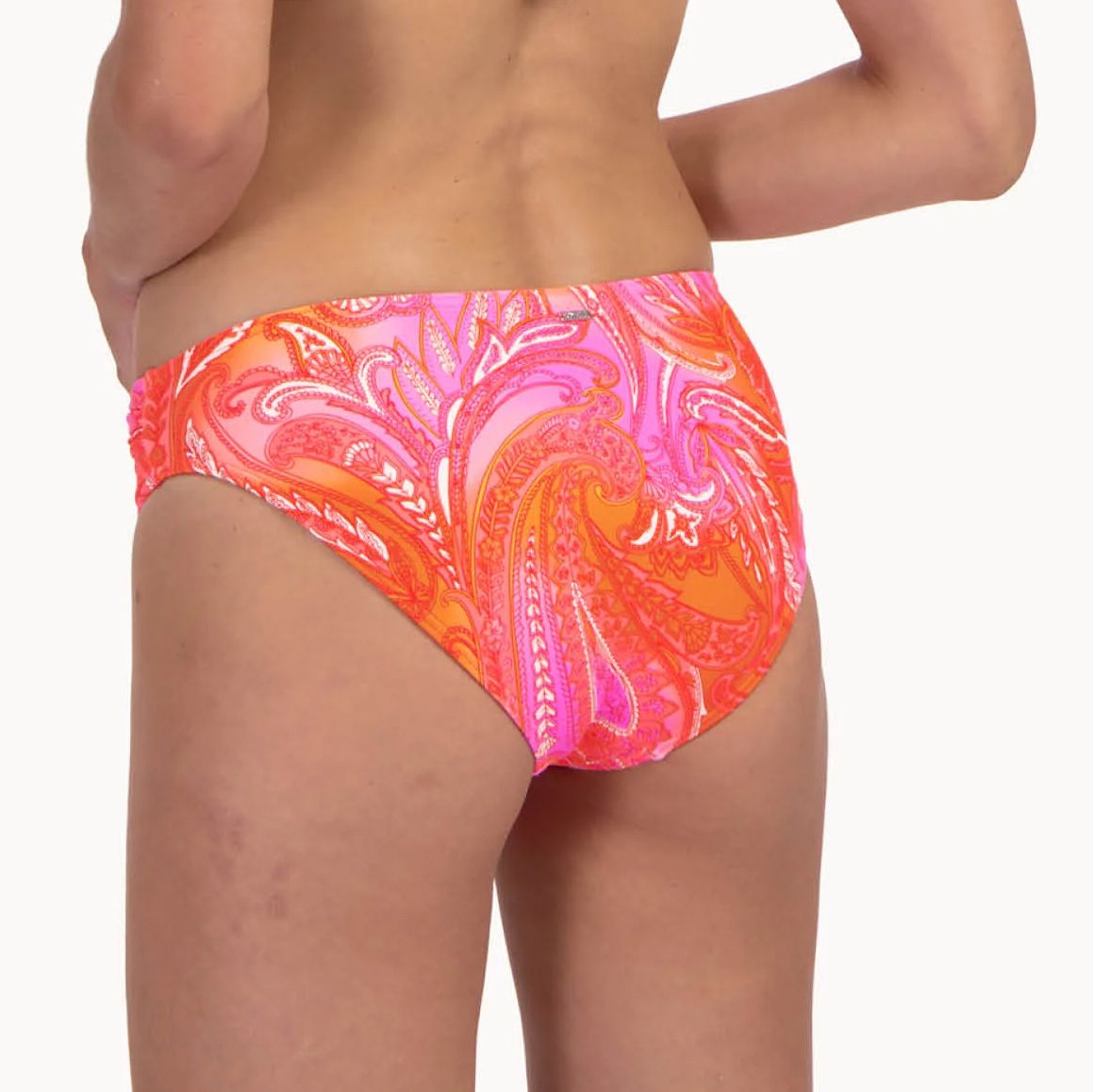 Radiant 212A - Paisley Breeze