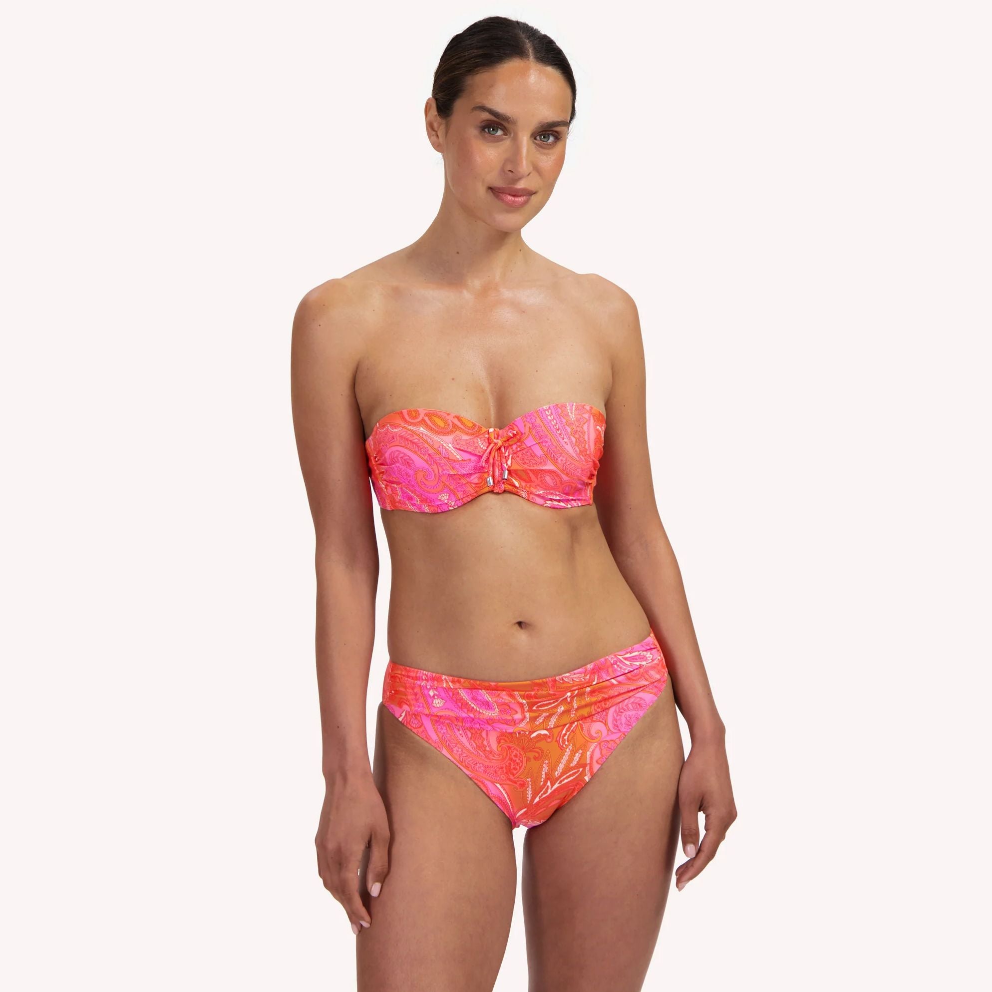 Radiant 212A - Paisley Breeze