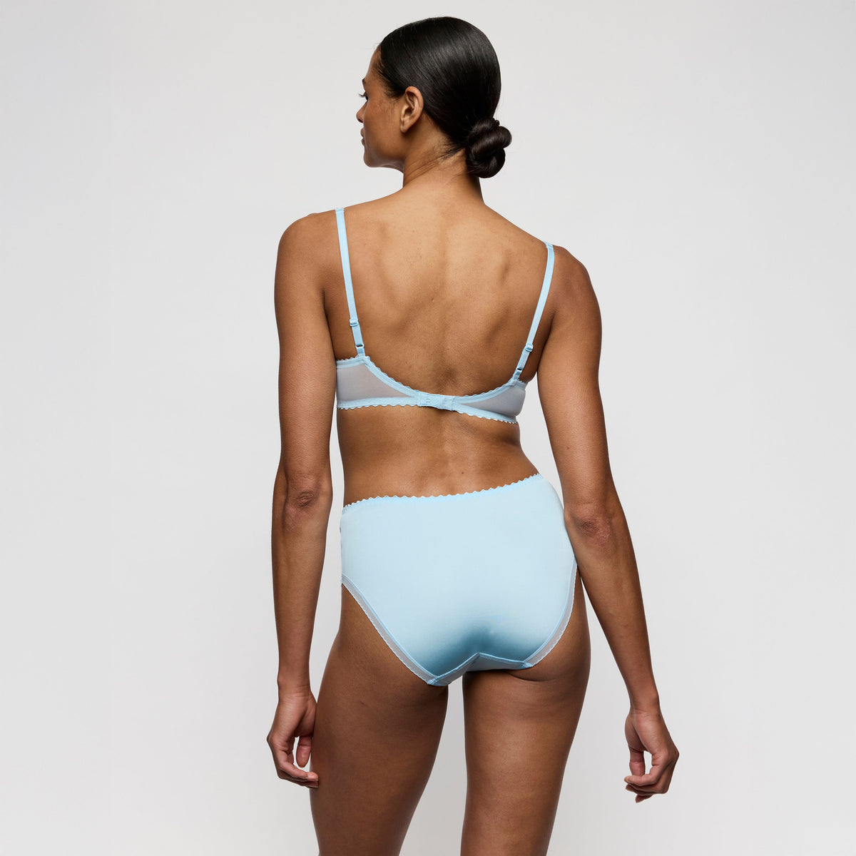 Jane 0501336 - Milky Blue