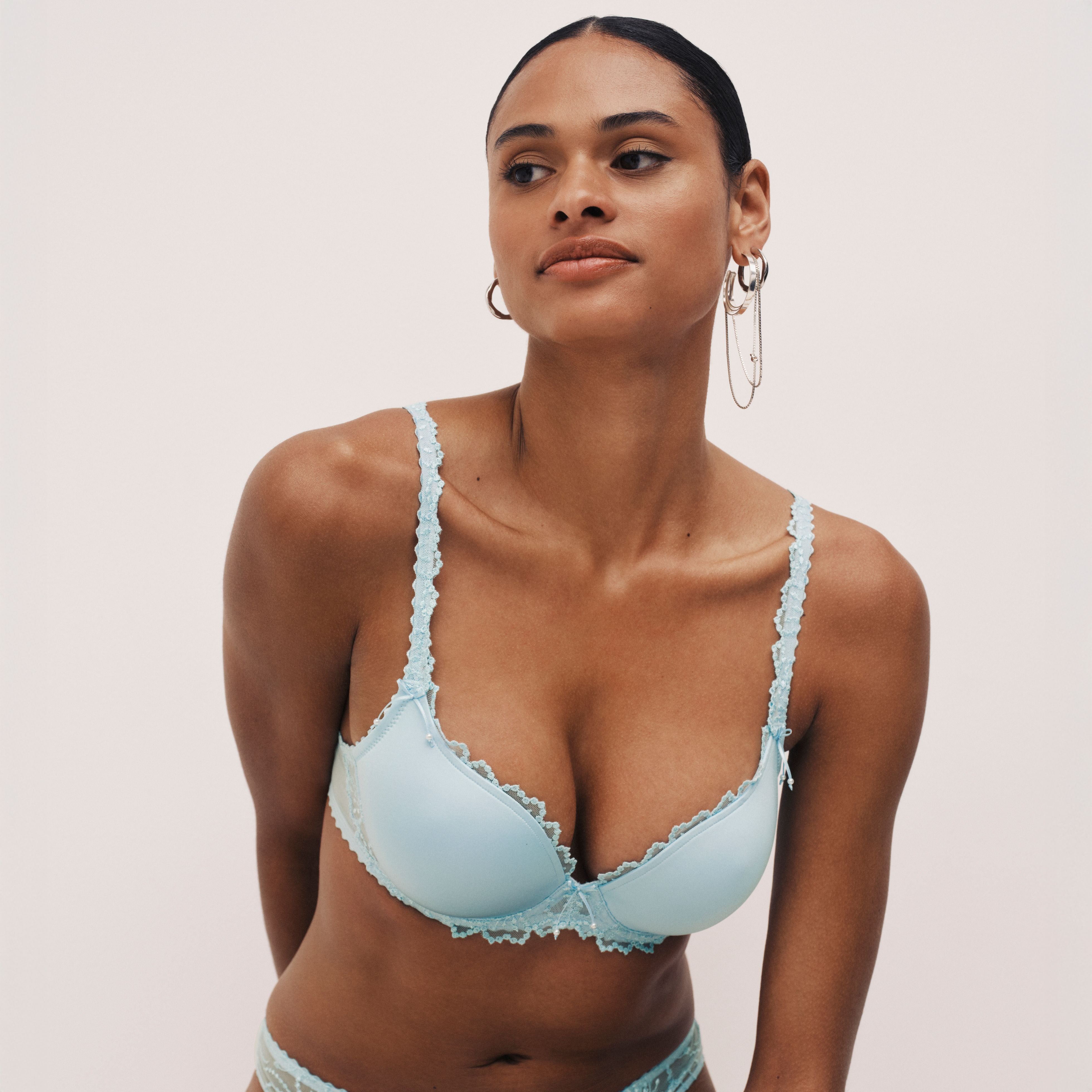 Jane 0101336 - Milky Blue