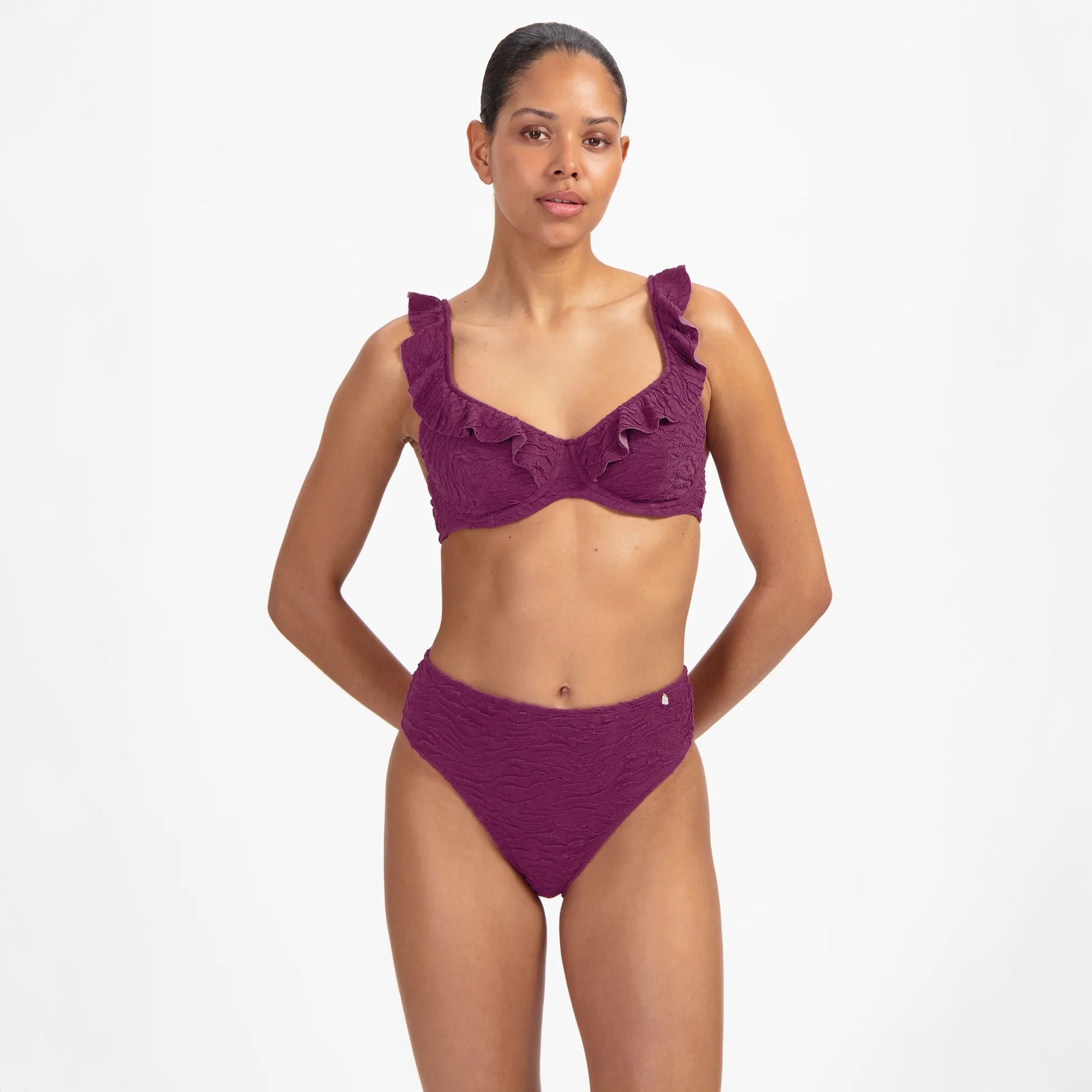 Bright Plum 108A 552