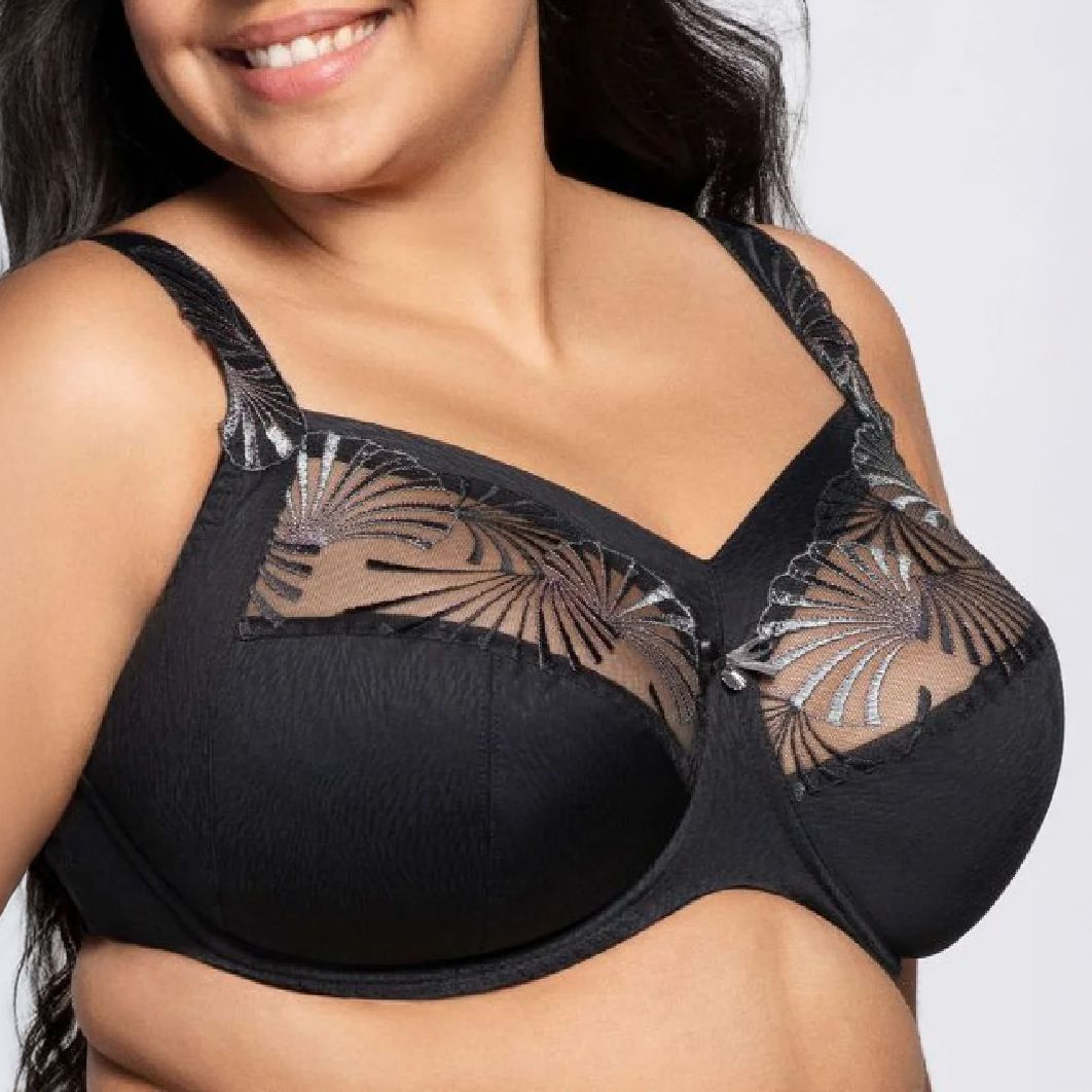 Emily 2225 04