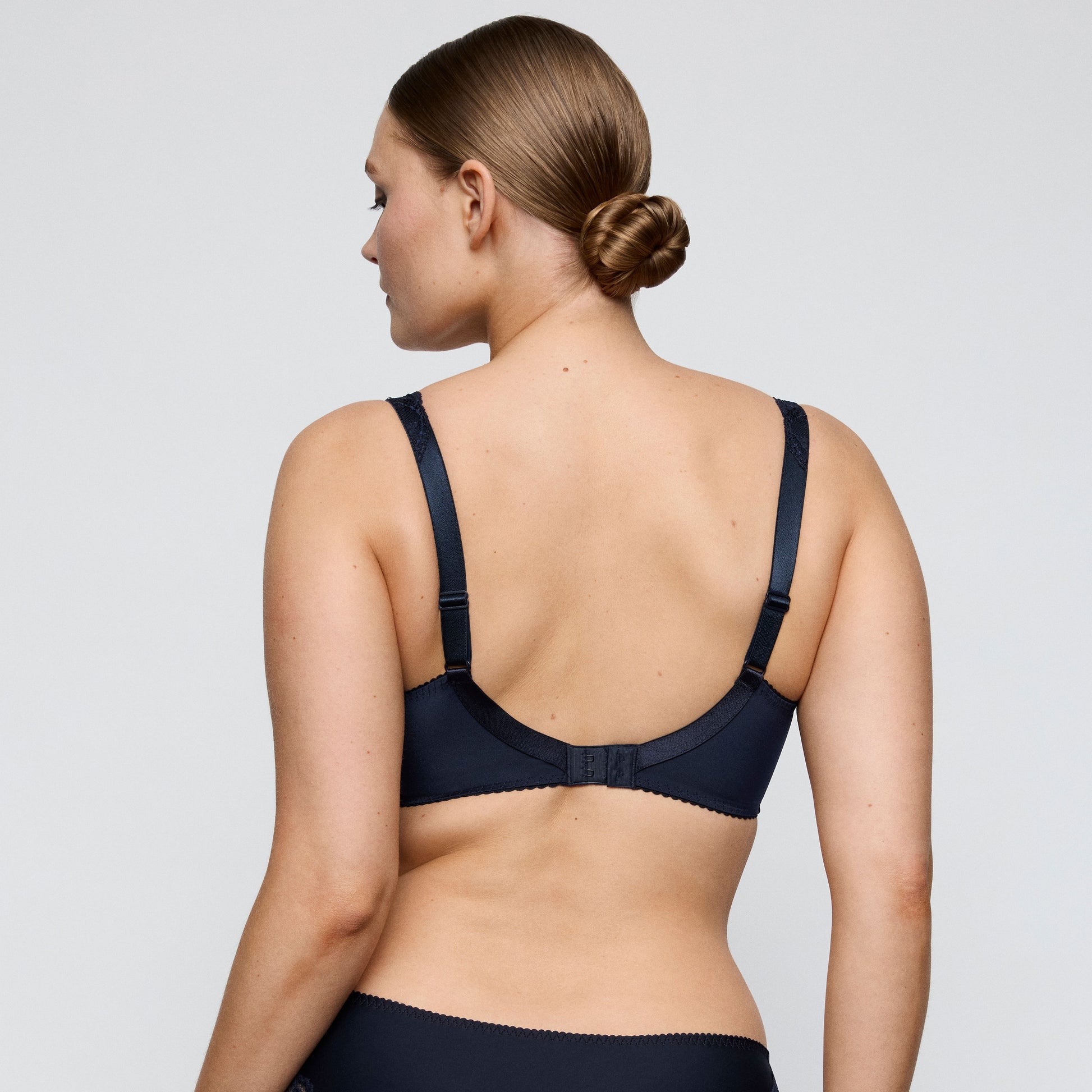 Madison (F-I) 0162121 - Velvet Blue