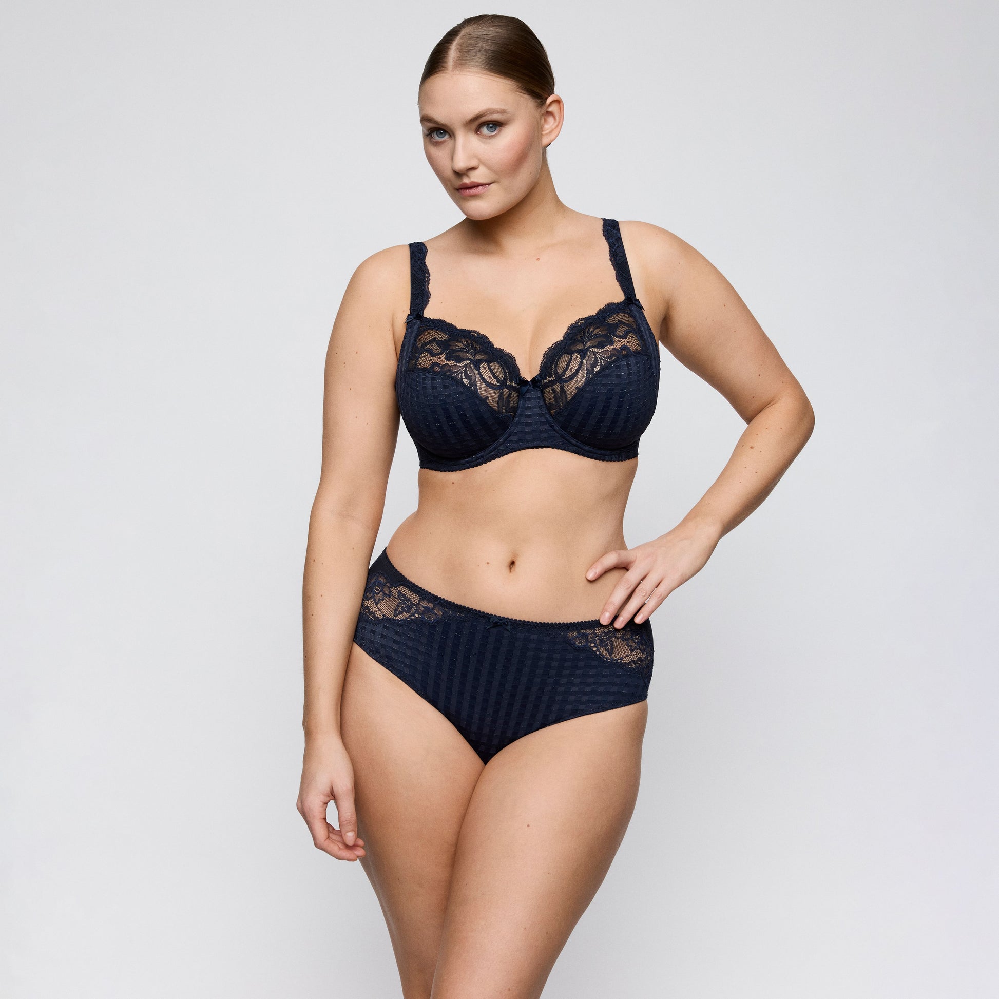 Madison 0562126 - Velvet Blue