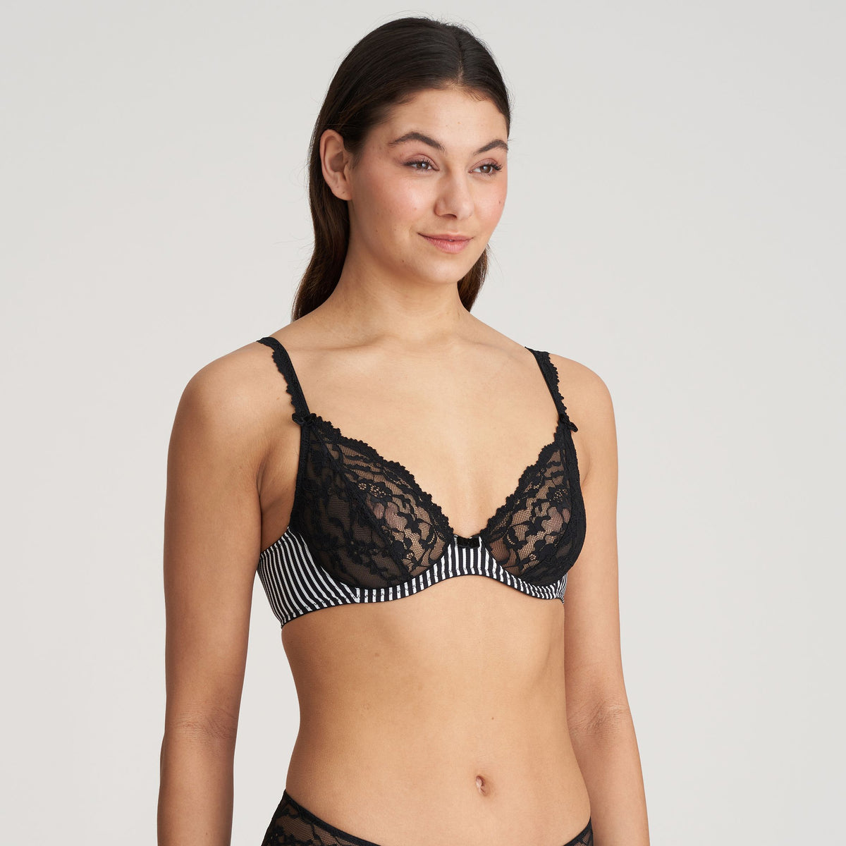 Sydny Tuxedo 0102722 TUB