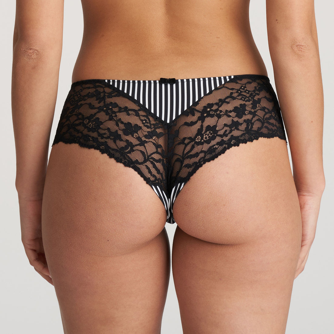 Sydny Tuxedo 0502722 TUB