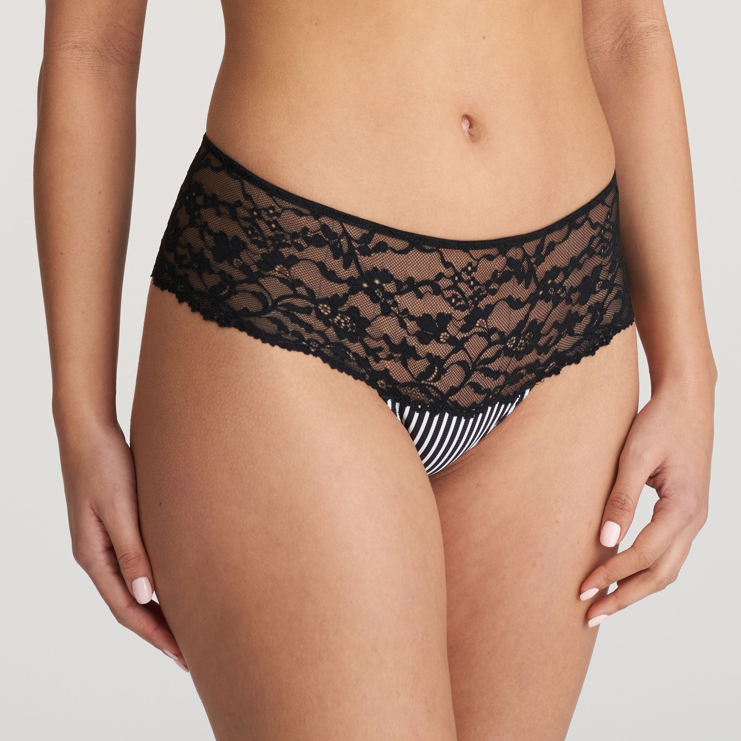 Sydny Tuxedo 0502722 TUB