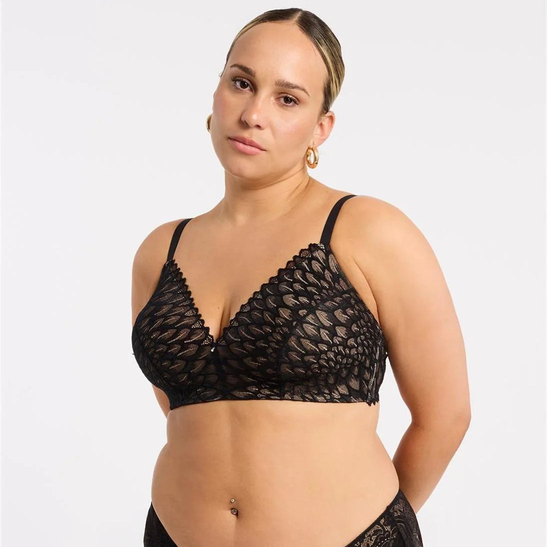 Lacy Essentials 9303